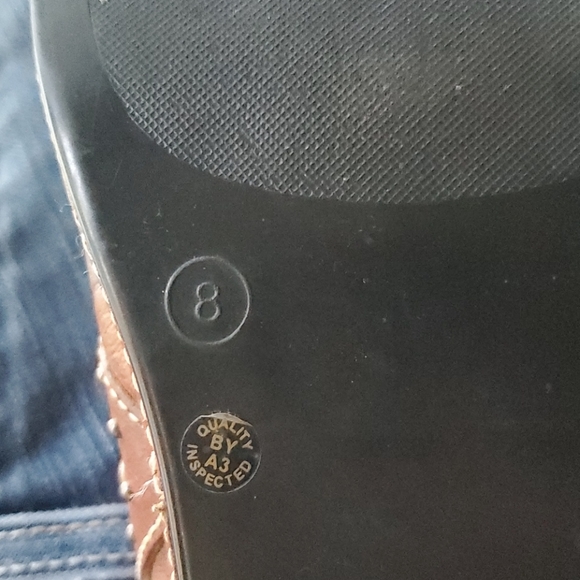 Slip on shoes - Picture 4 of 5